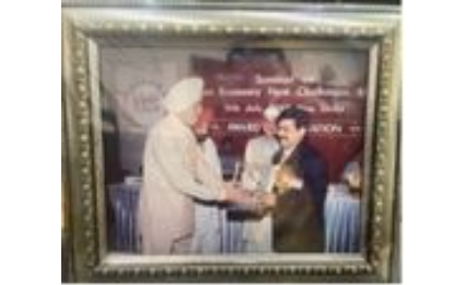 Award at Seminar on Indian Economy New Challenges